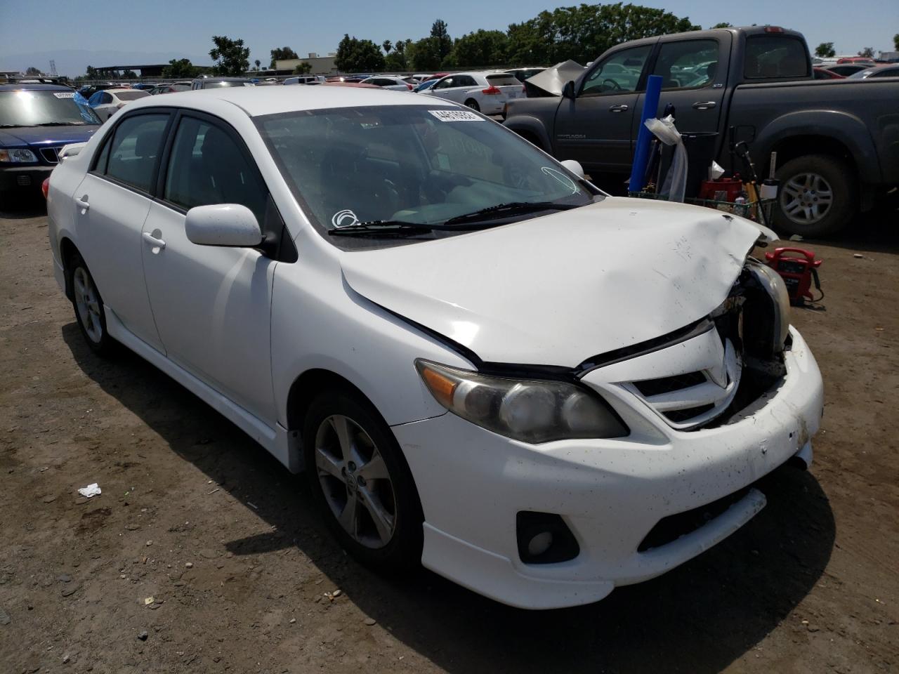 TOYOTA COROLLA BA 2011 with VIN 2T1BU4EE9BC690395 - Photo from auction