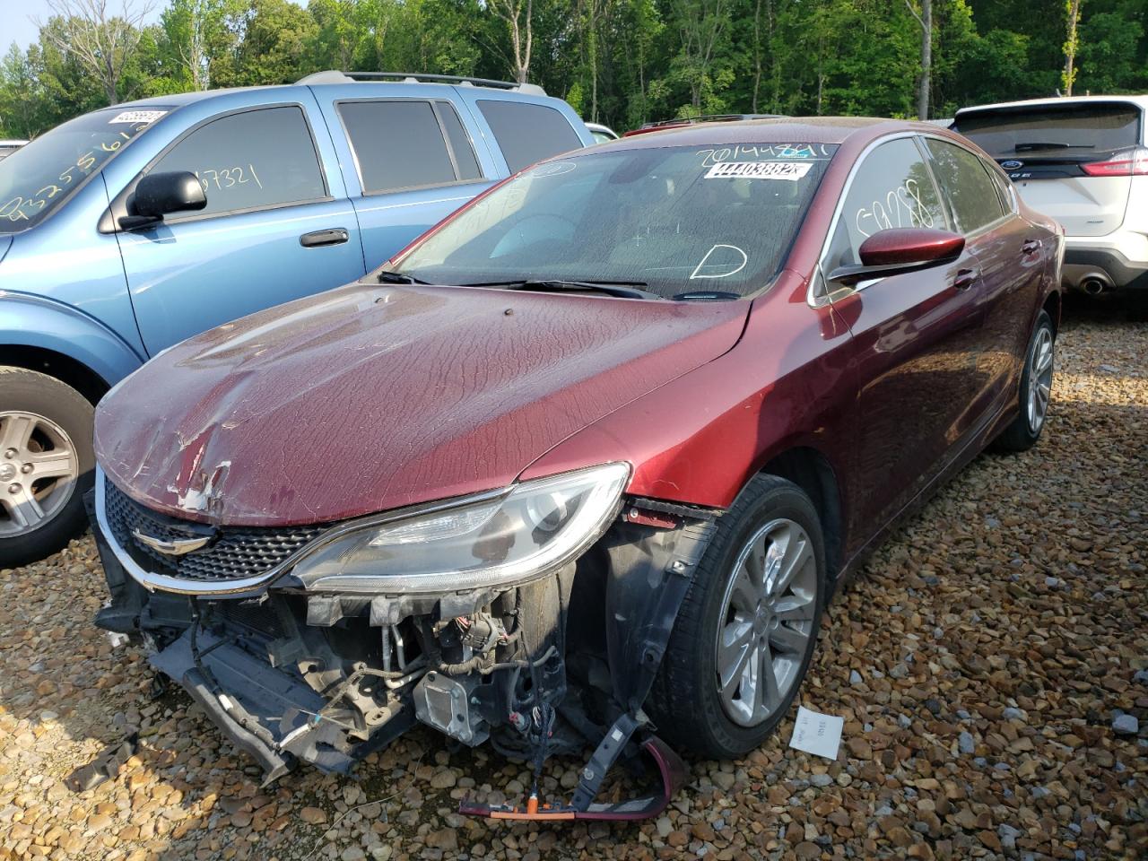 Photo 2 from auction – 2016 CHRYSLER 200 LIMITE with VIN 1C3CCCAB1GN144602