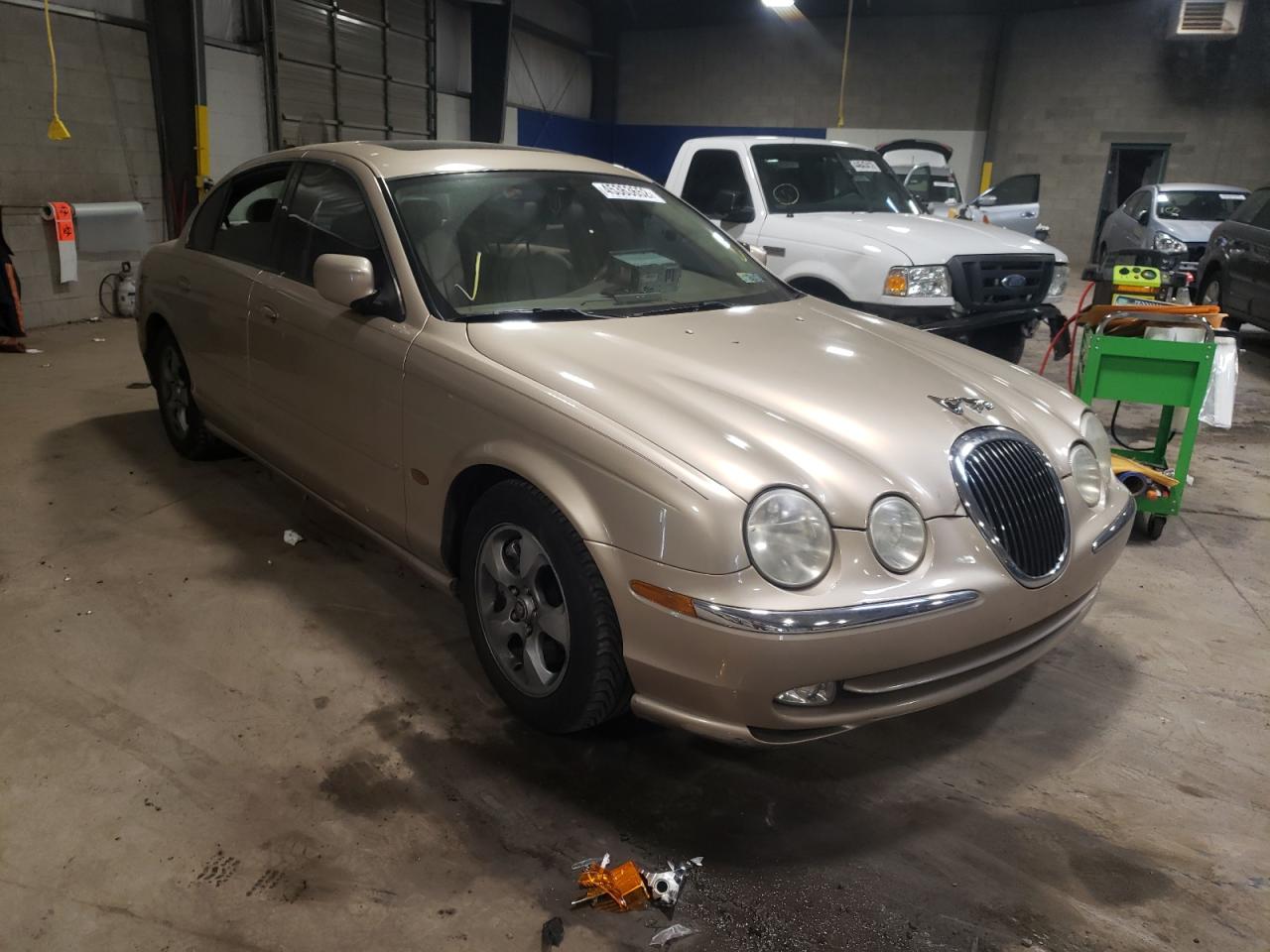 JAGUAR S-TYPE 2001 with VIN SAJDA01N31FM17038 - Photo from auction