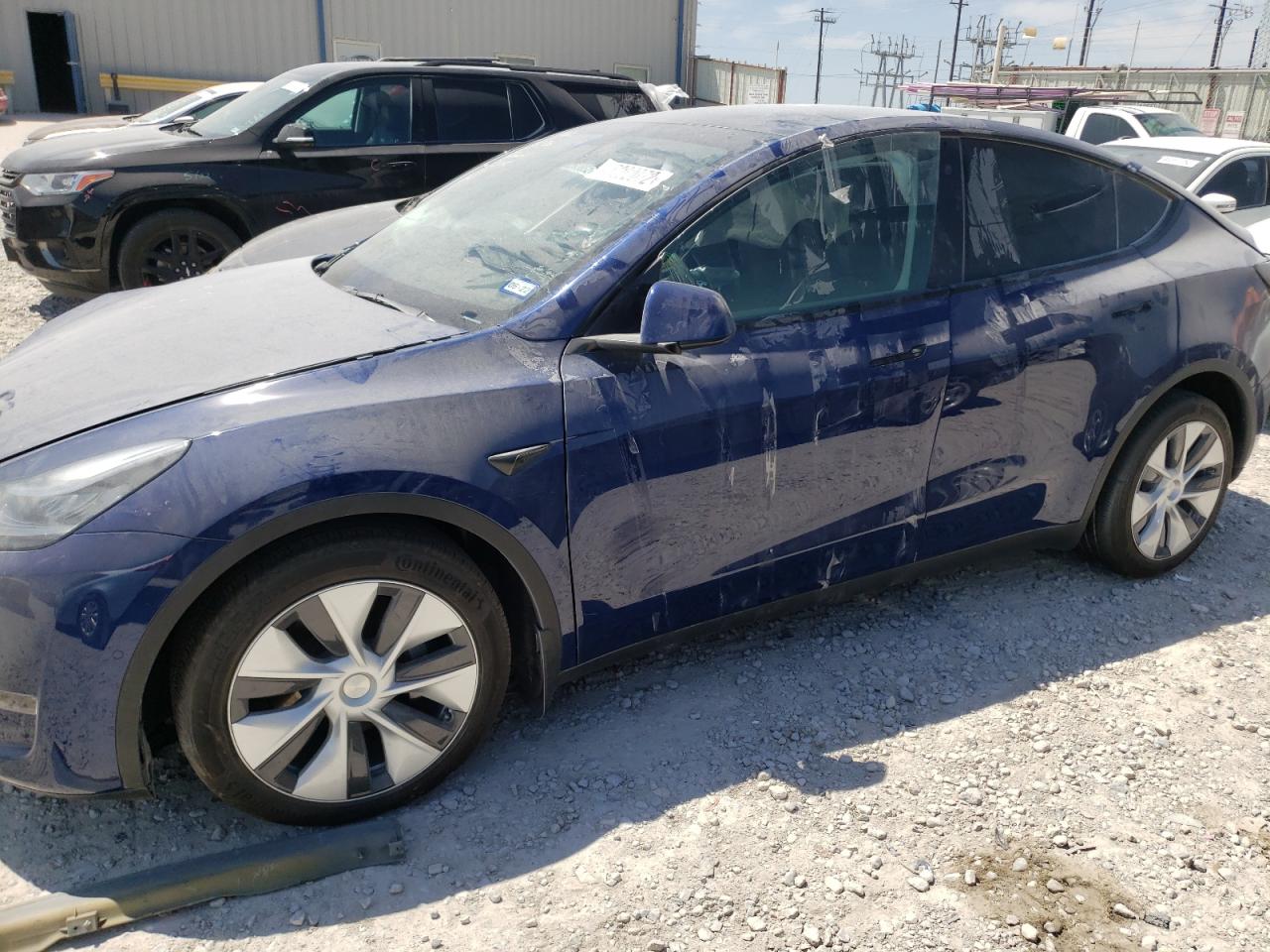 Photo 10 from auction – 2021 TESLA MODEL Y with VIN 5YJYGAEE0MF207410