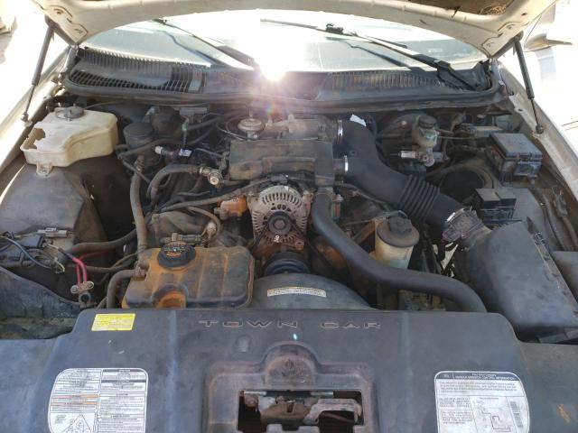 Photo 7 from auction – 1999 LINCOLN TOWN CAR E with VIN 1LNHM81W0XY645487