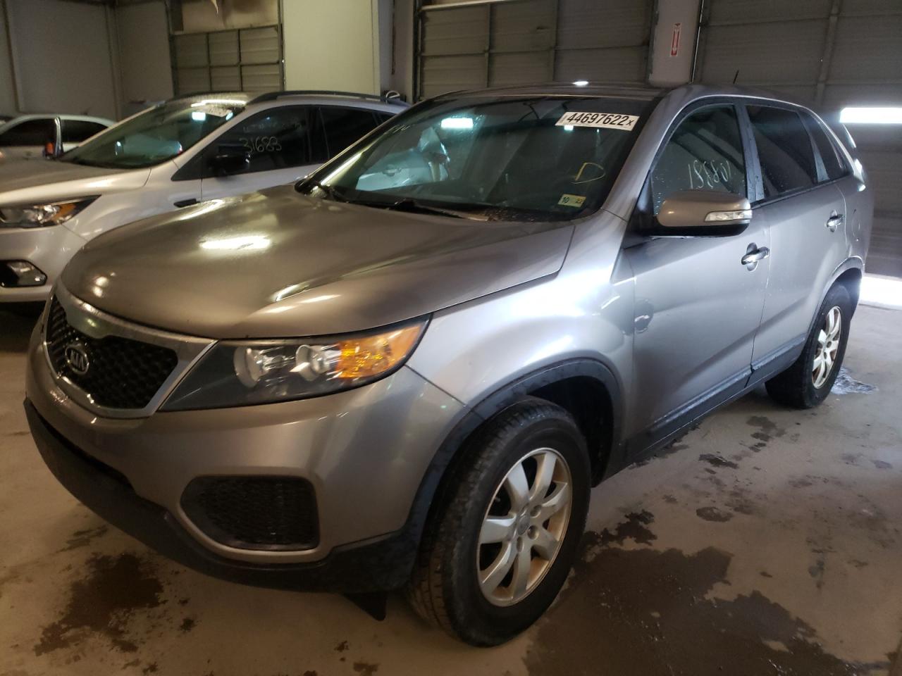 Photo 2 from auction – 2012 KIA SORENTO BA with VIN 5XYKT4A17CG259274