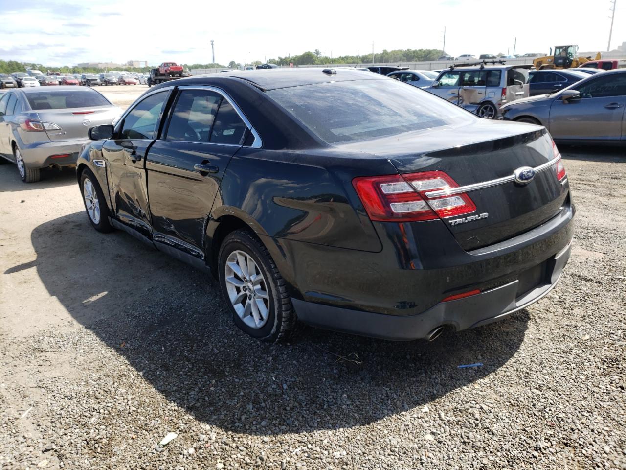 Photo 3 from auction – 2014 FORD TAURUS SE with VIN 1FAHP2D82EG150318