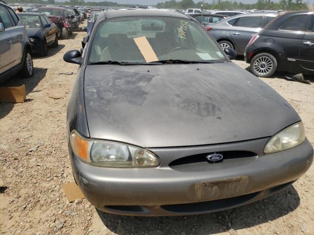 Photo 9 from auction – 2001 FORD ESCORT with VIN 3FAFP13P91R231443