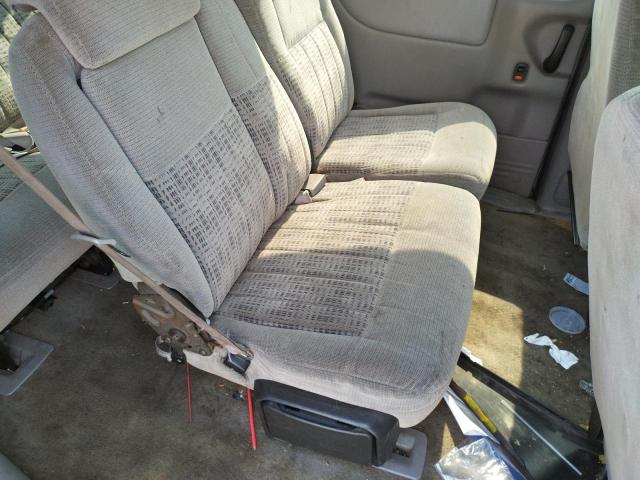 Photo 6 from auction – 2004 CHEVROLET VENTURE with VIN 1GNDU03E44D147053