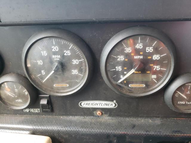 Photo 8 from auction – 2004 FREIGHTLINER CHASSIS X with VIN 4UZAAHBV84CM86811