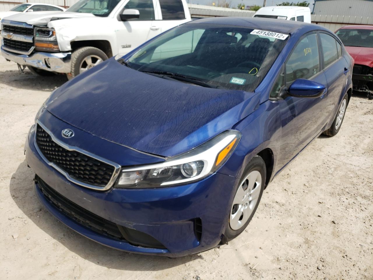 Photo 2 from auction – 2018 KIA FORTE LX with VIN 3KPFK4A73JE184401