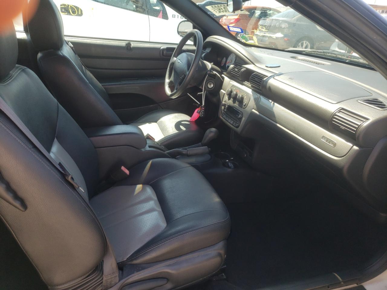 Photo 5 from auction – 2005 CHRYSLER SEBRING GT with VIN 1C3EL75R15N652637