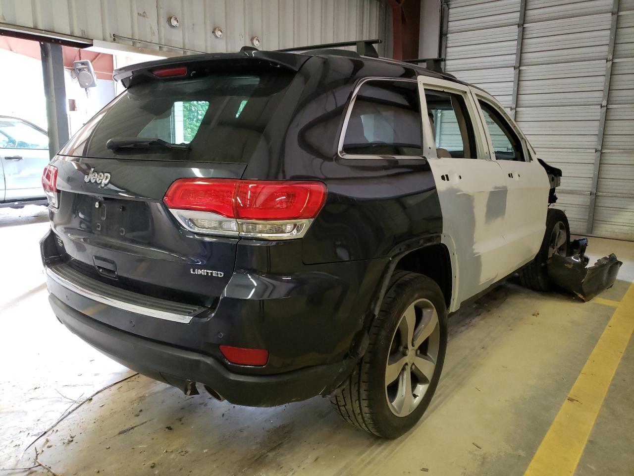 Photo 4 from auction – 2014 JEEP GRAND CHER with VIN 1C4RJEBG1EC185578