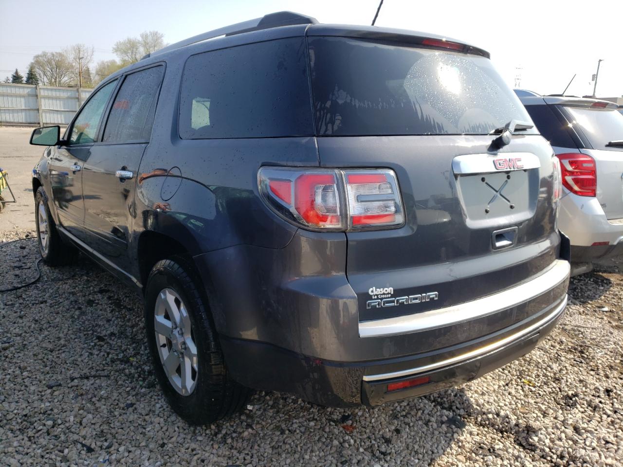 Photo 3 from auction – 2014 GMC ACADIA SLE with VIN 1GKKRPKD0EJ214743