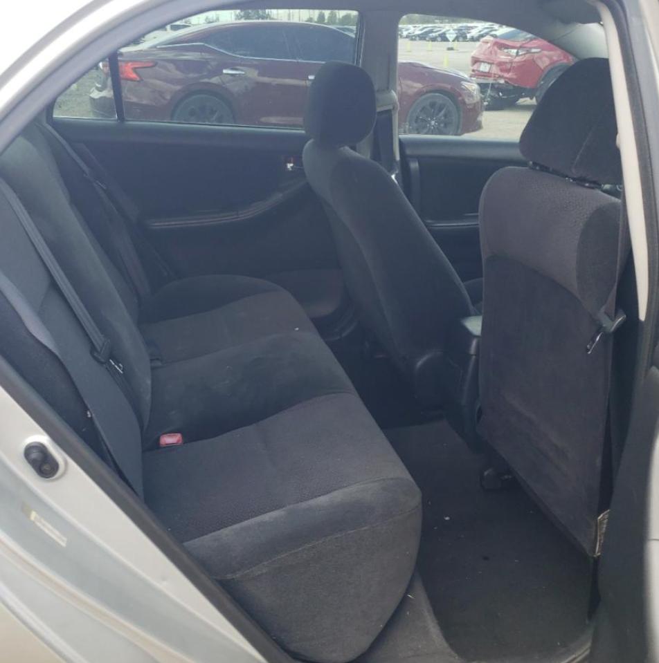 Photo 6 from auction – 2004 TOYOTA COROLLA CE with VIN 2T1BR32E04C256188
