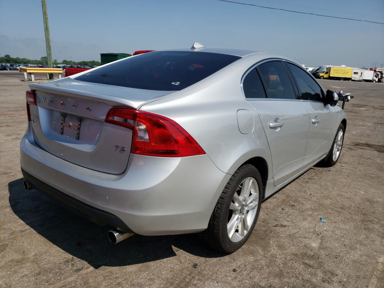 Photo 4 from auction – 2012 VOLVO S60 T5 with VIN YV1622FS6C2128593