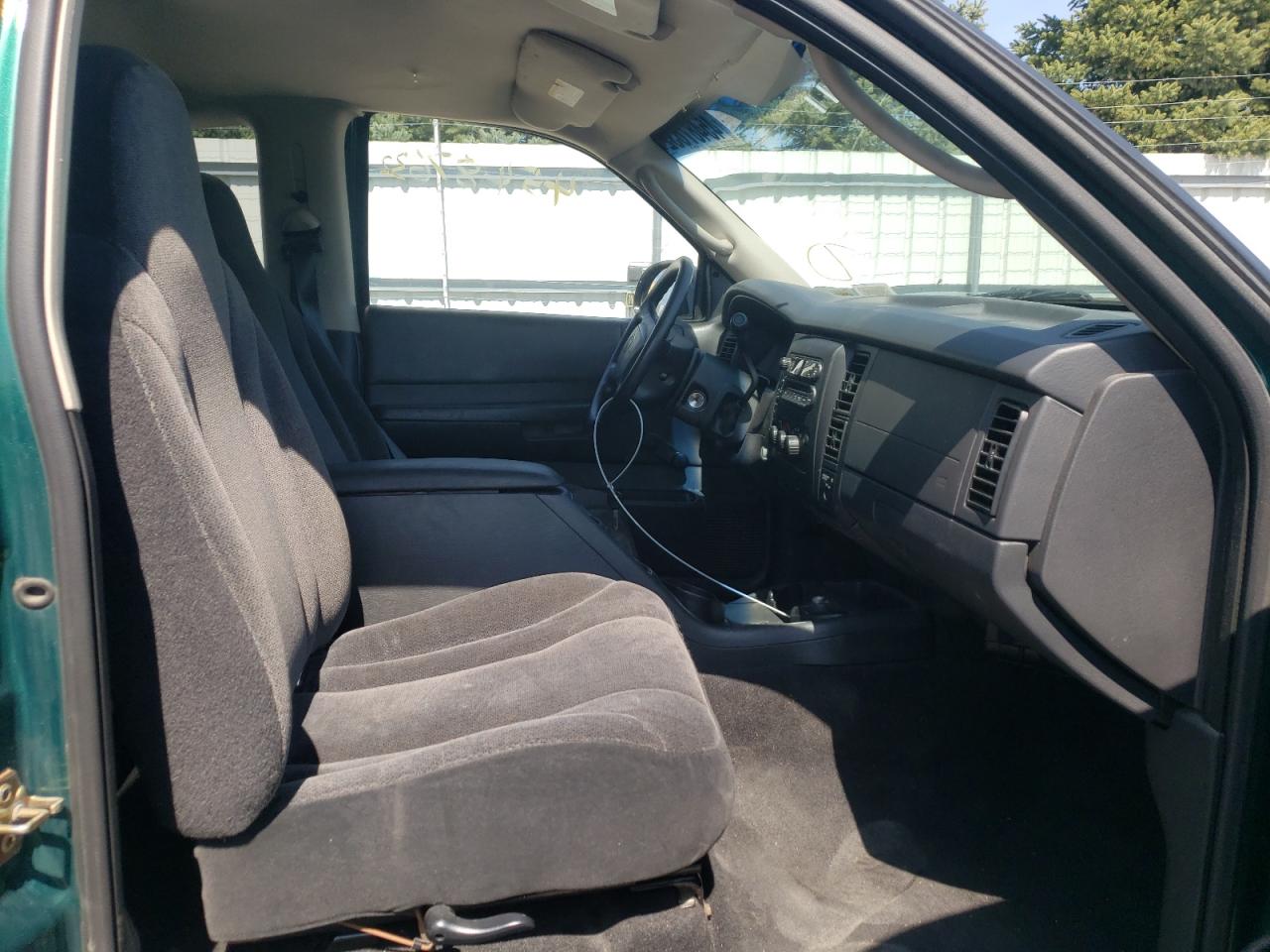 Photo 5 from auction – 2003 DODGE DAKOTA SXT with VIN 1D7HG12X83S200802