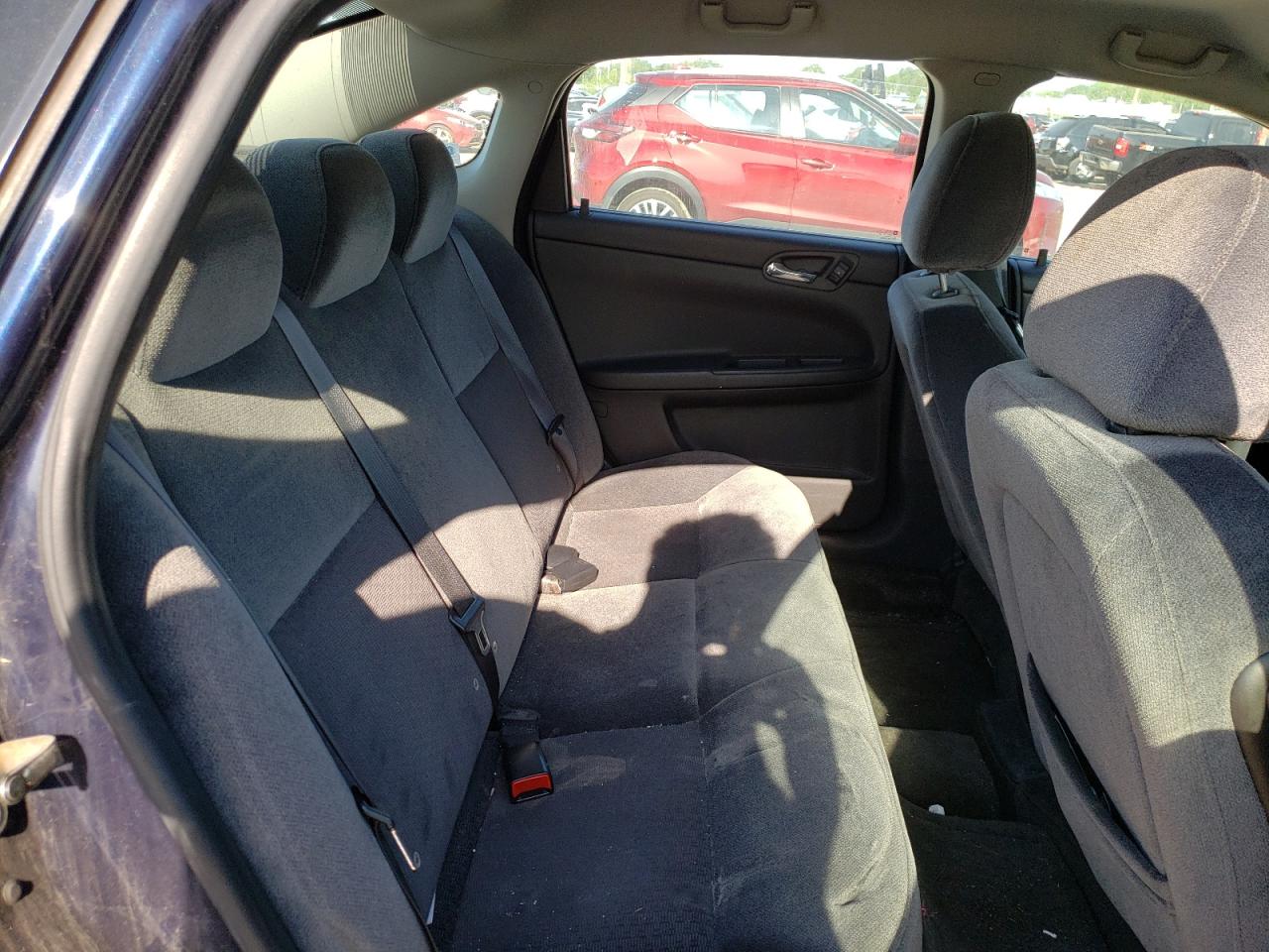 Photo 6 from auction – 2010 CHEVROLET IMPALA LS with VIN 2G1WA5EK5A1220537