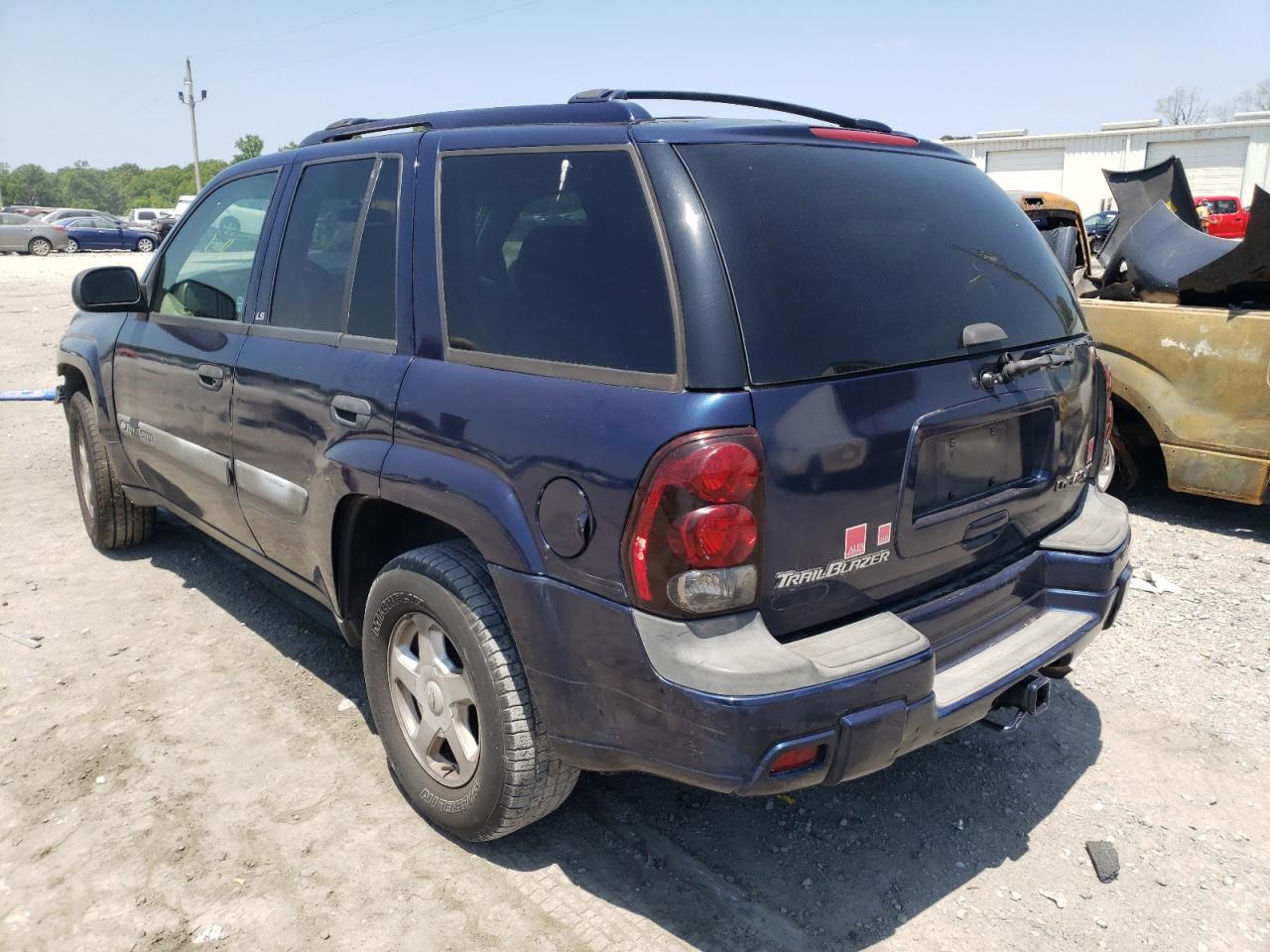 Foto 3 de la subasta – 2003 CHEVROLET TRAILBLAZE con VIN 1GNDS13S032166419