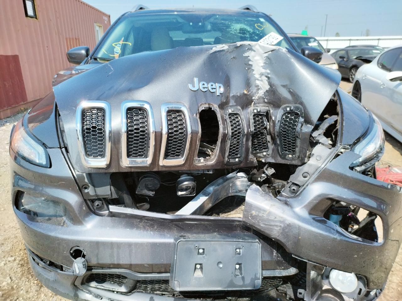Photo 9 from auction – 2015 JEEP CHEROKEE L with VIN 1C4PJLCB3FW628697