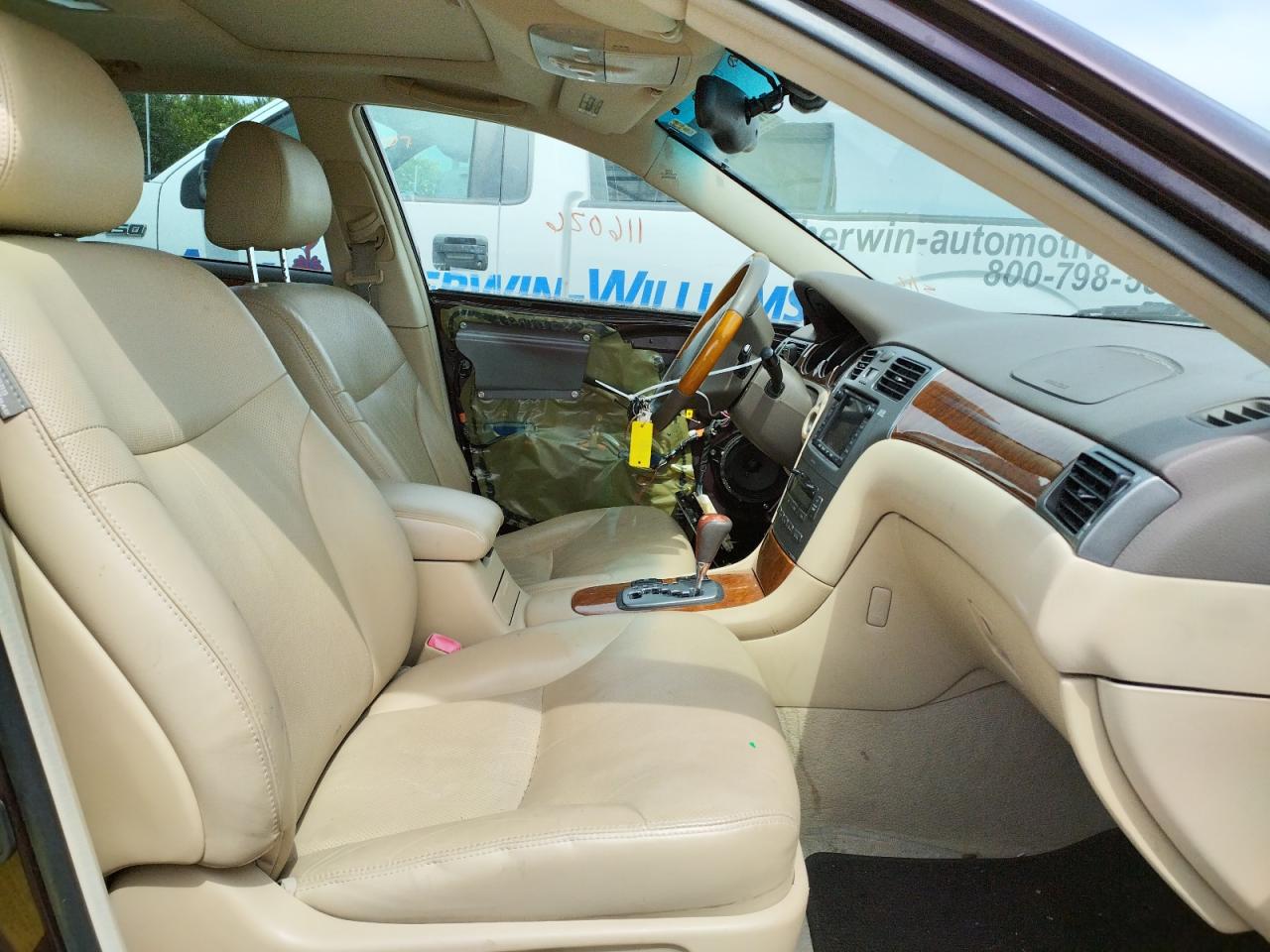 Photo 5 from auction – 2006 LEXUS ES 330 with VIN JTHBA30G265161352