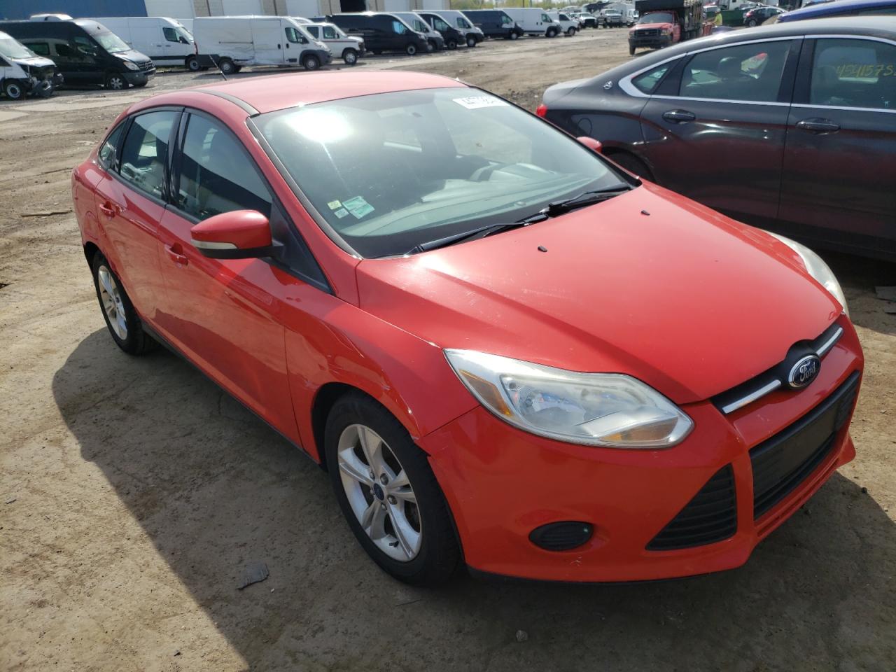 FORD FOCUS SE 2013 with VIN 1FADP3F27DL324371 - Photo from auction
