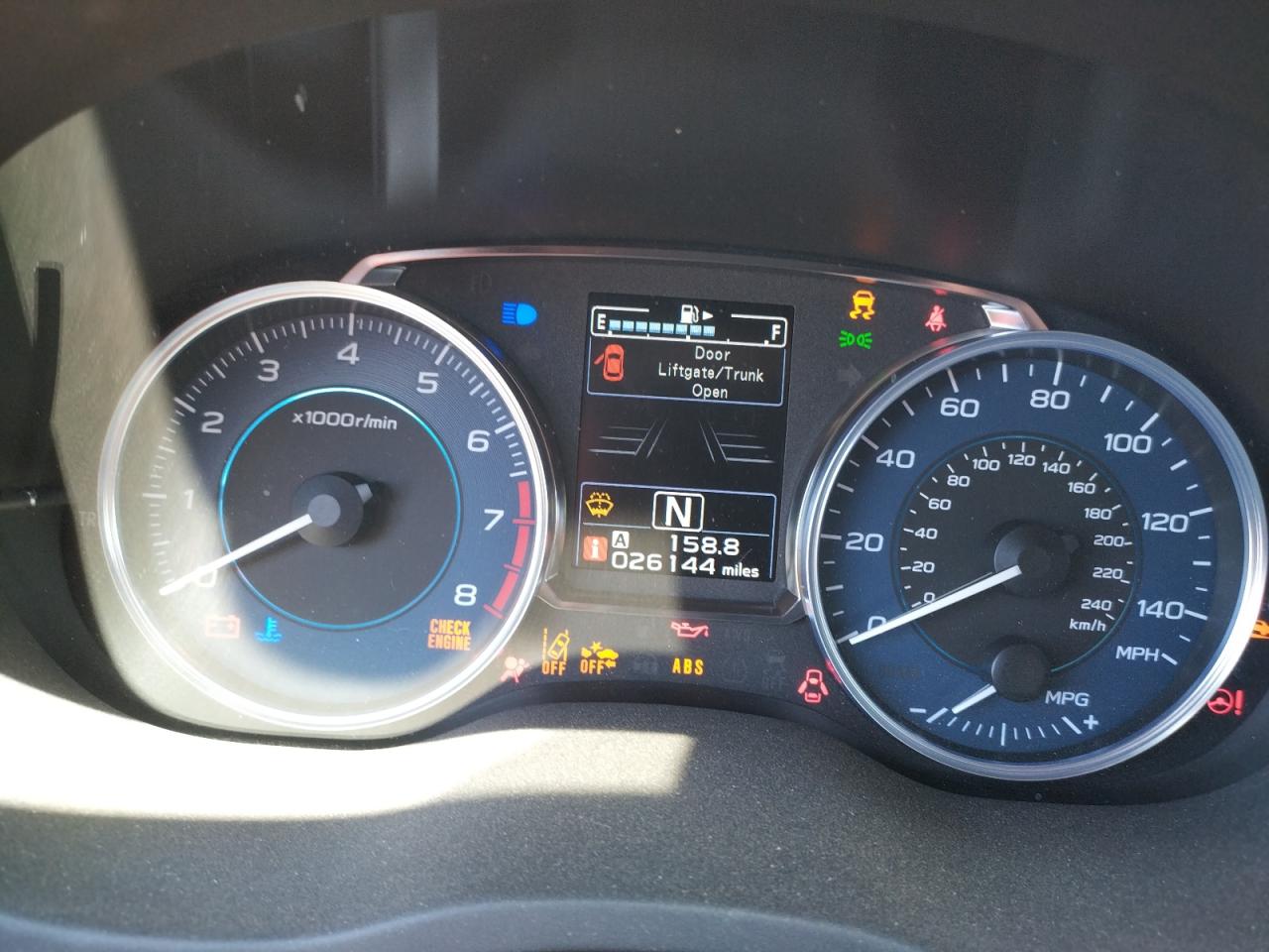 Photo 8 from auction – 2016 SUBARU CROSSTREK with VIN JF2GPADC1GH327671
