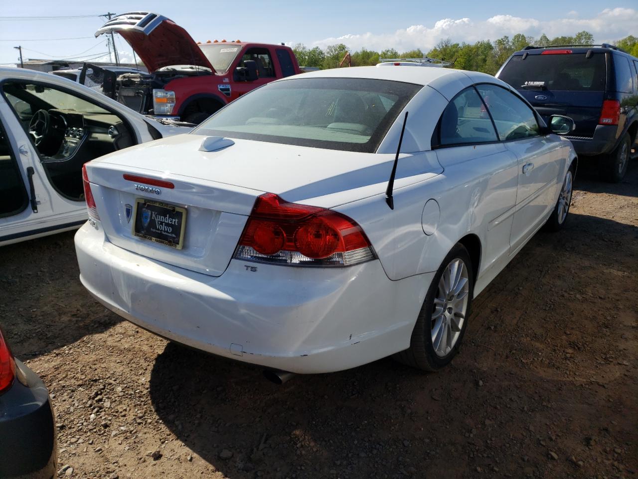 Photo 4 from auction – 2008 VOLVO C70 T5 with VIN YV1MC67298J046381