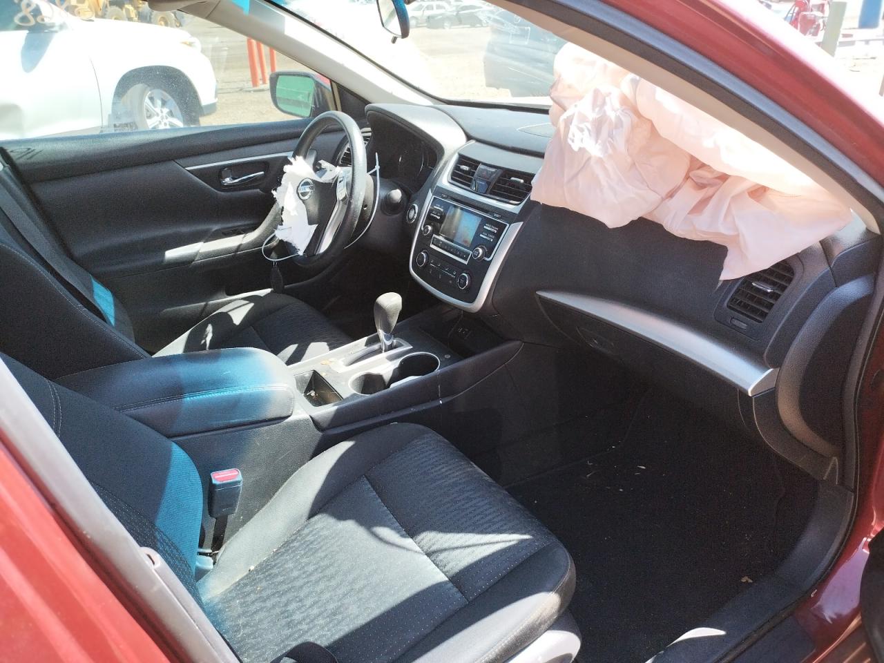 Photo 5 from auction – 2016 NISSAN ALTIMA 2.5 with VIN 1N4AL3AP5GC112526