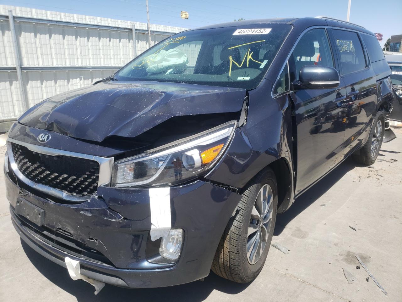 Photo 2 from auction – 2015 KIA SEDONA EX with VIN KNDMC5C16F6038901