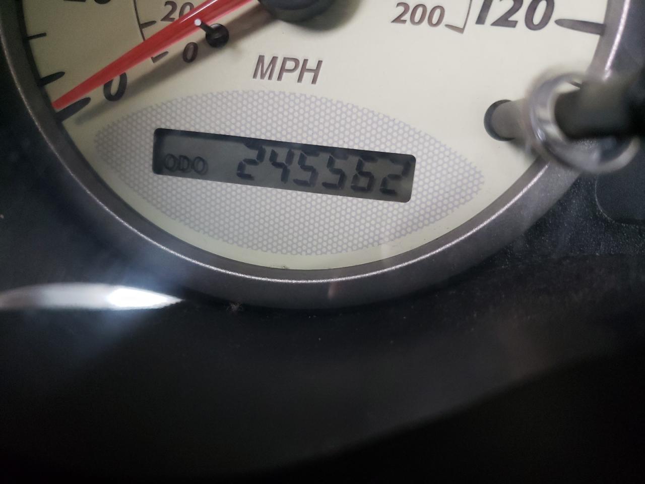 Photo 8 from auction – 2001 TOYOTA RAV4 with VIN JTEHH20V310049435