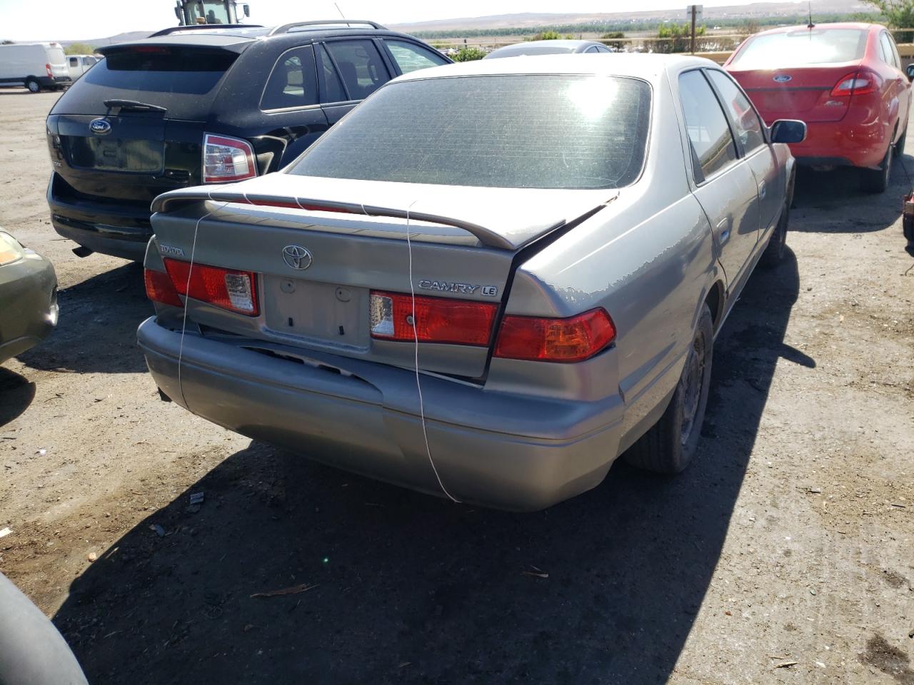 Photo 9 from auction – 2000 TOYOTA CAMRY CE with VIN JT2BG22K8Y0383737