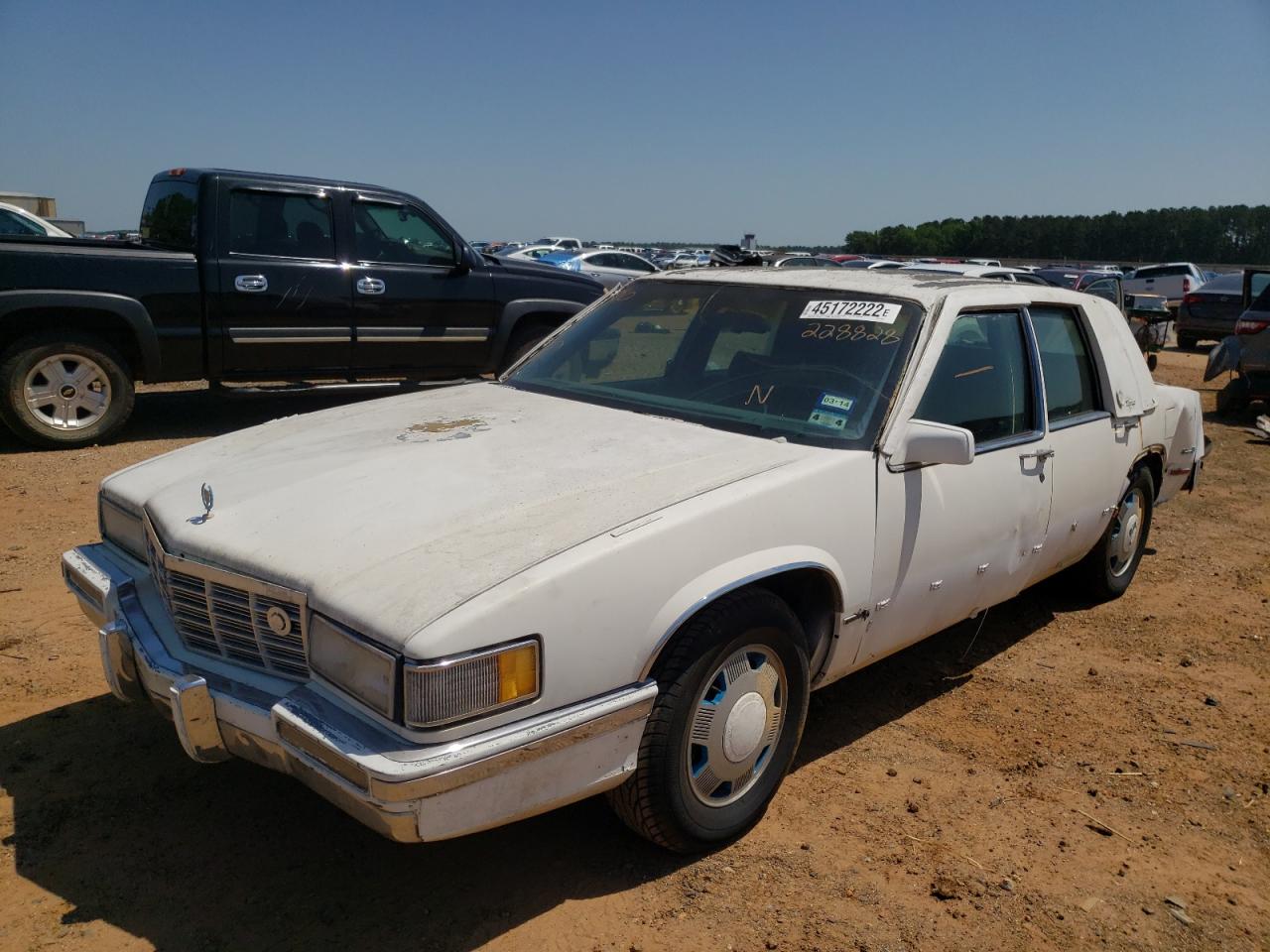 Photo 2 from auction – 1991 CADILLAC DEVILLE with VIN 1G6CD53B1M4228828