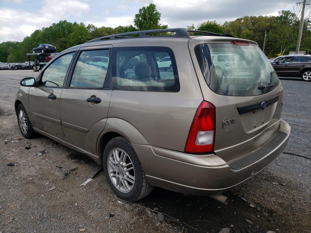 Photo 3 from auction – 2003 FORD FOCUS SE with VIN 1FAHP36343W157569