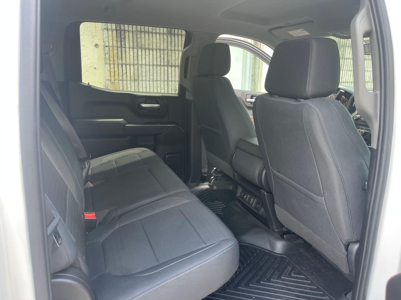 Photo 6 from auction – 2019 CHEVROLET SILVERADO with VIN 1GCPWCED1KZ390504