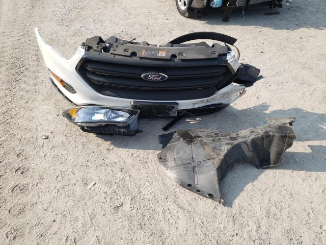Photo 9 from auction – 2018 FORD ESCAPE S with VIN 1FMCU0F77JUB38520