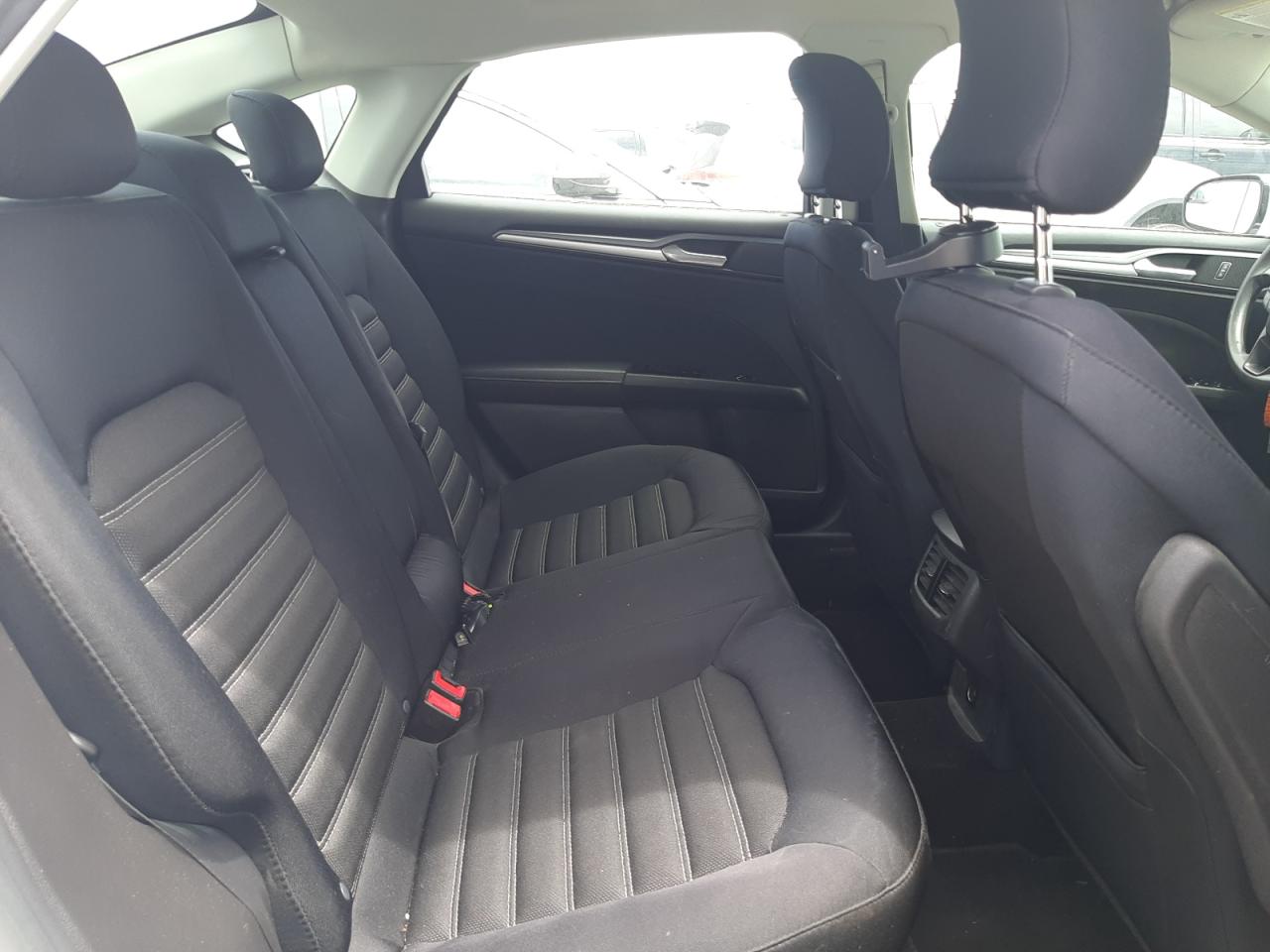 Photo 6 from auction – 2015 FORD FUSION SE with VIN 3FA6P0HD9FR209264
