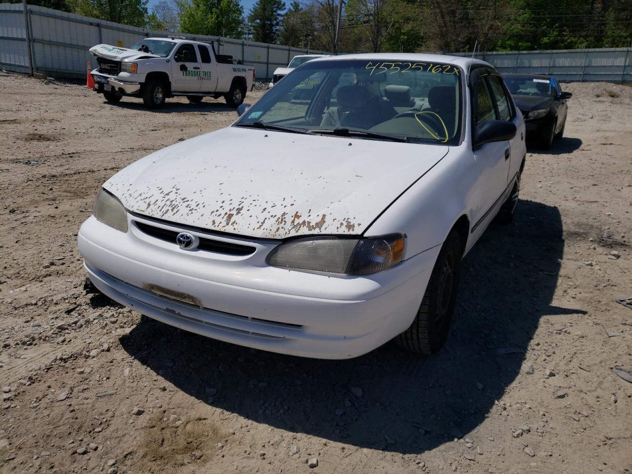 Photo 2 from auction – 2000 TOYOTA COROLLA VE with VIN 2T1BR12E3YC318631