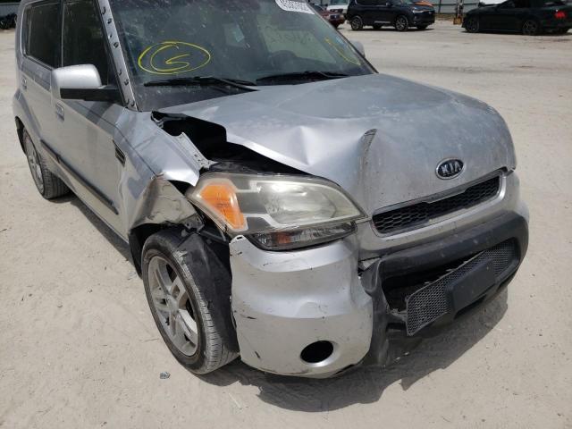 Photo 9 from auction – 2010 KIA SOUL + with VIN KNDJT2A22A7035350