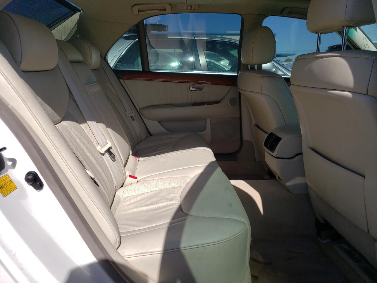 Photo 6 from auction – 2005 LEXUS LS 430 with VIN JTHBN36F155023903