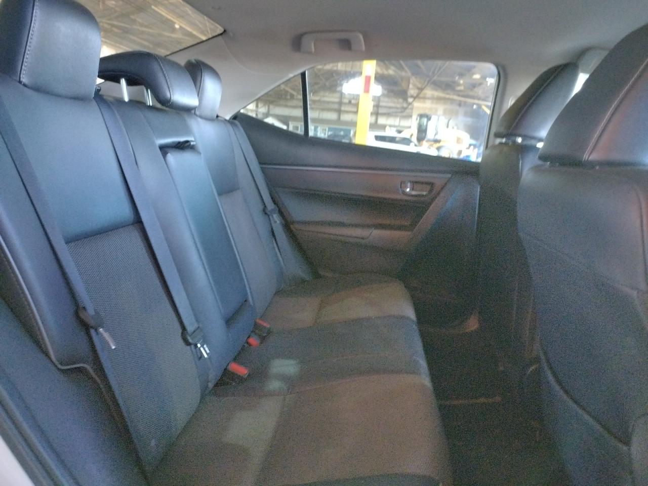 Photo 6 from auction – 2015 TOYOTA COROLLA L with VIN 5YFBURHE9FP236100