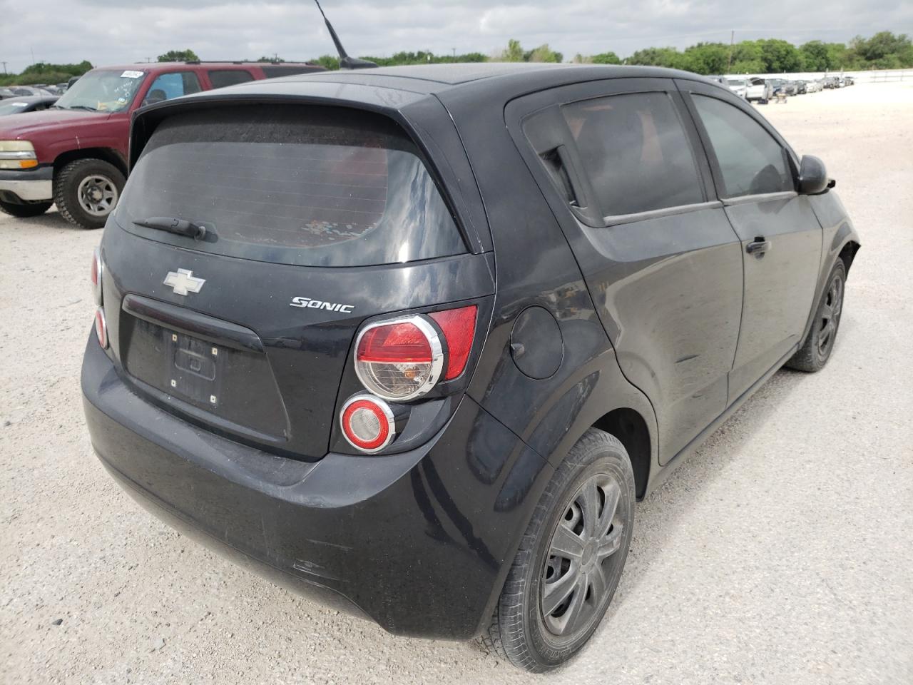 Photo 4 from auction – 2014 CHEVROLET SONIC LS with VIN 1G1JB6SH7E4195320