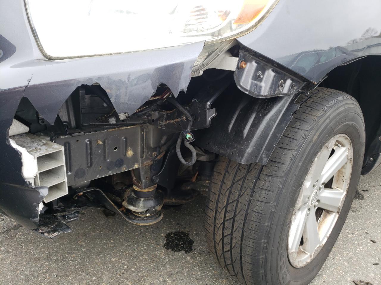 Photo 9 from auction – 2009 TOYOTA HIGHLANDER with VIN JTEES41A992132489