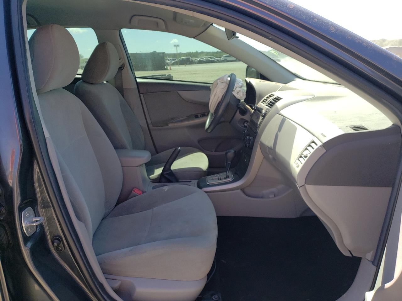 Photo 5 from auction – 2010 TOYOTA COROLLA BA with VIN 2T1BU4EE4AC309812