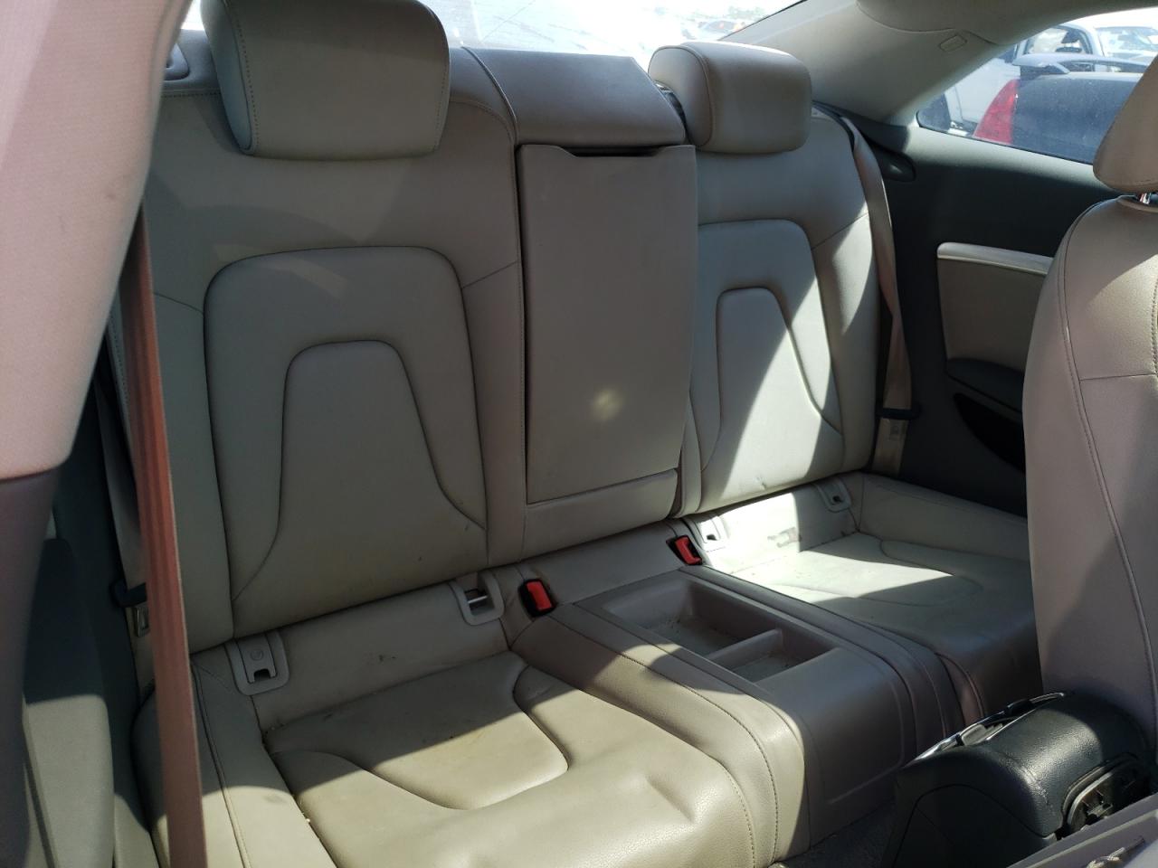 Zdjęcie 6 z aukcji – 2010 AUDI A5 PREMIUM z VIN WAULFAFR8AA056395