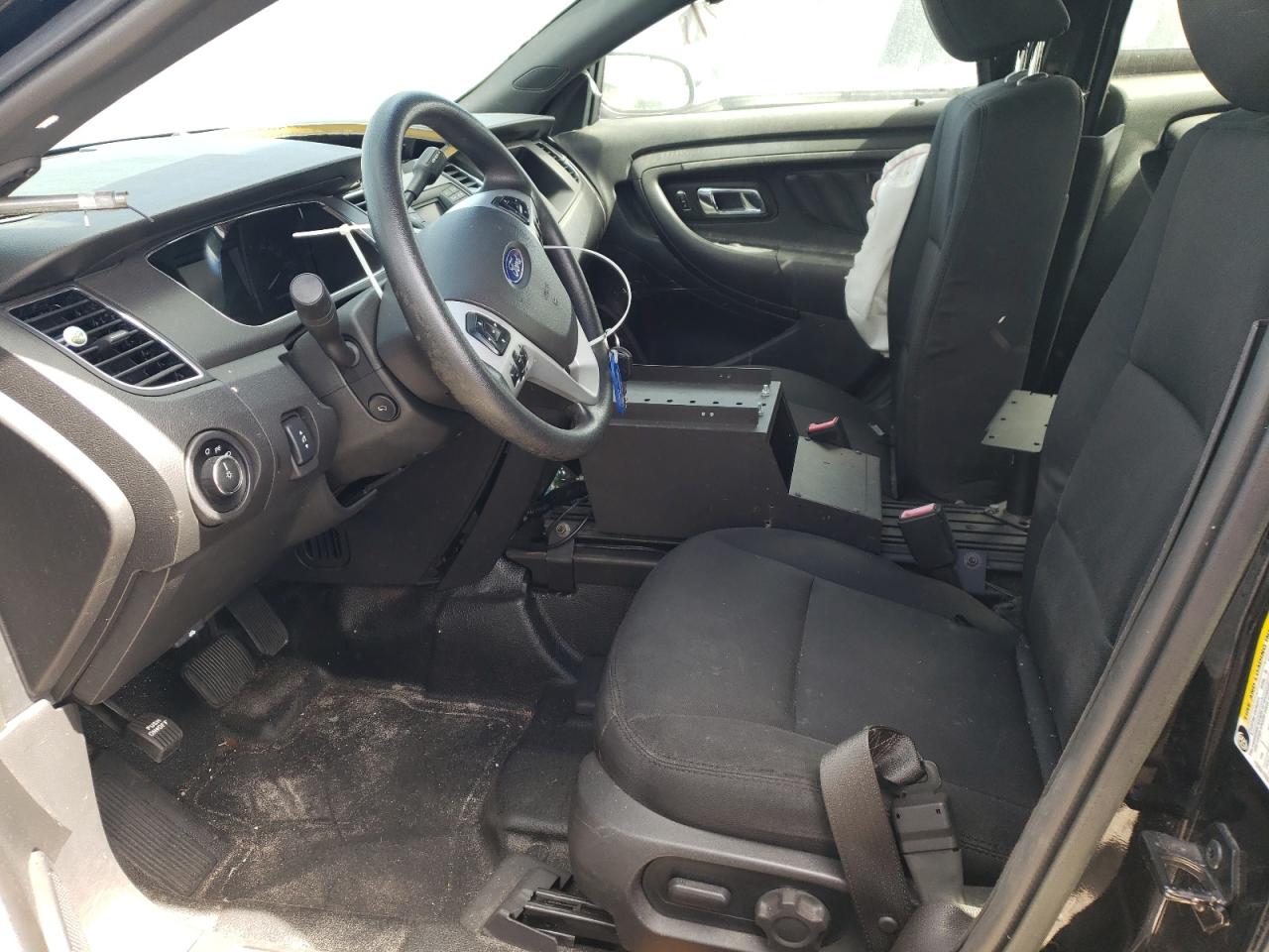 Photo 5 from auction – 2016 FORD TAURUS POL with VIN 1FAHP2MK4GG111762