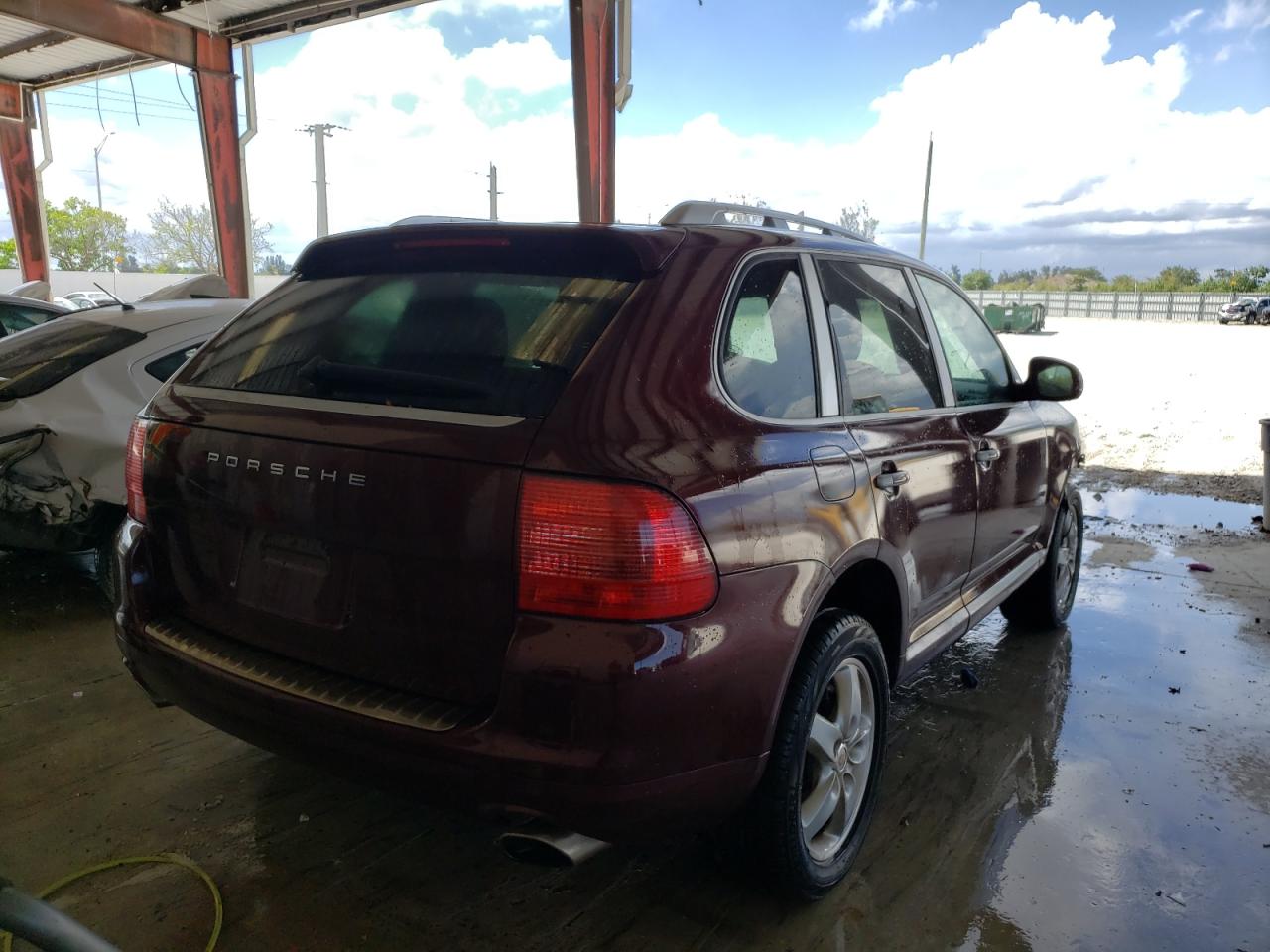 Photo 4 from auction – 2005 PORSCHE CAYENNE with VIN WP1AA29PX5LA21634
