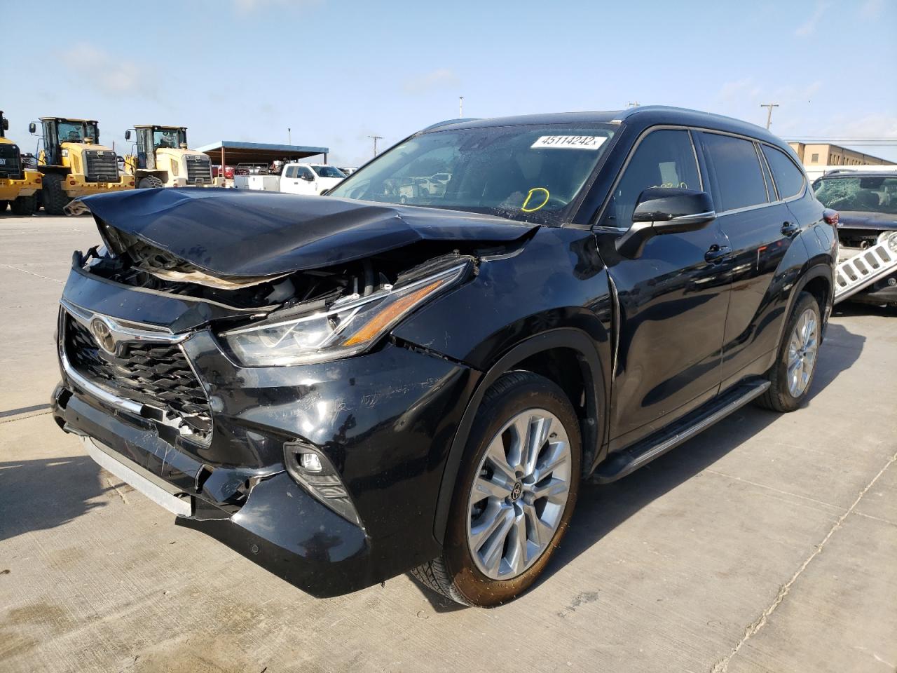 Photo 2 from auction – 2020 TOYOTA HIGHLANDER with VIN 5TDYZRAH2LS010774