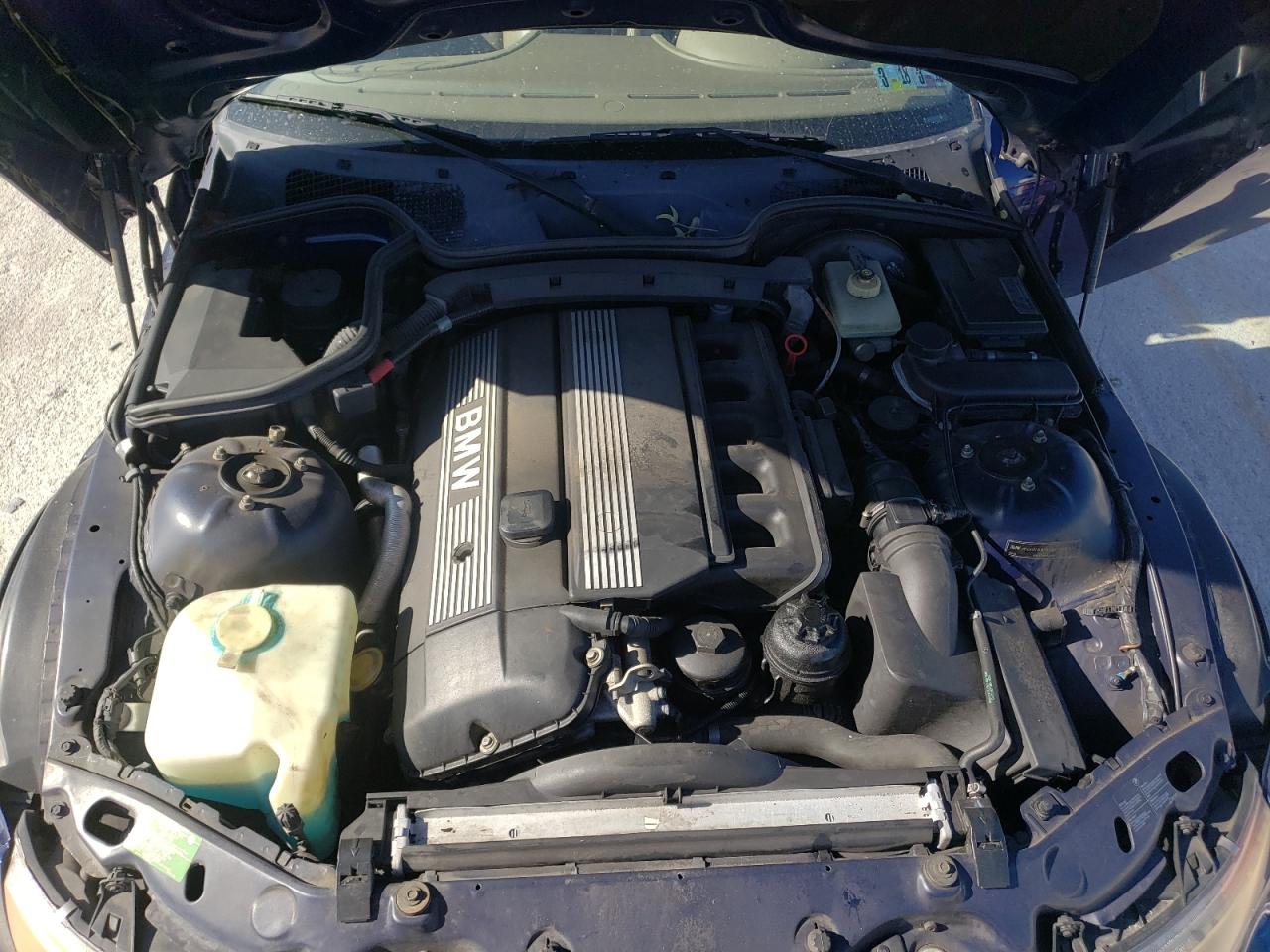 Photo 7 from auction – 1999 BMW Z3 2.3 with VIN 4USCH9331XLF80204