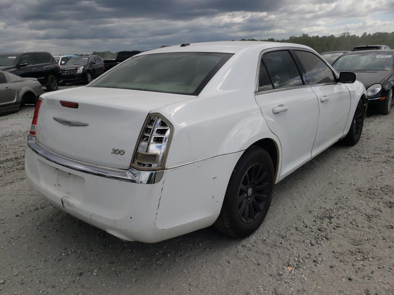 Фото 4 с аукциона – 2013 CHRYSLER 300 с VIN 2C3CCAAG5DH509500