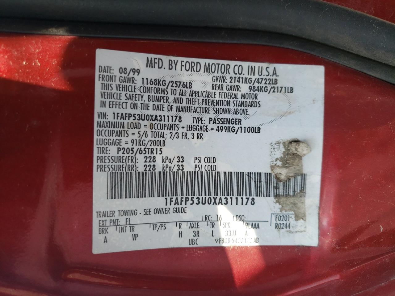 Photo 10 from auction – 1999 FORD TAURUS SE with VIN 1FAFP53U0XA311178