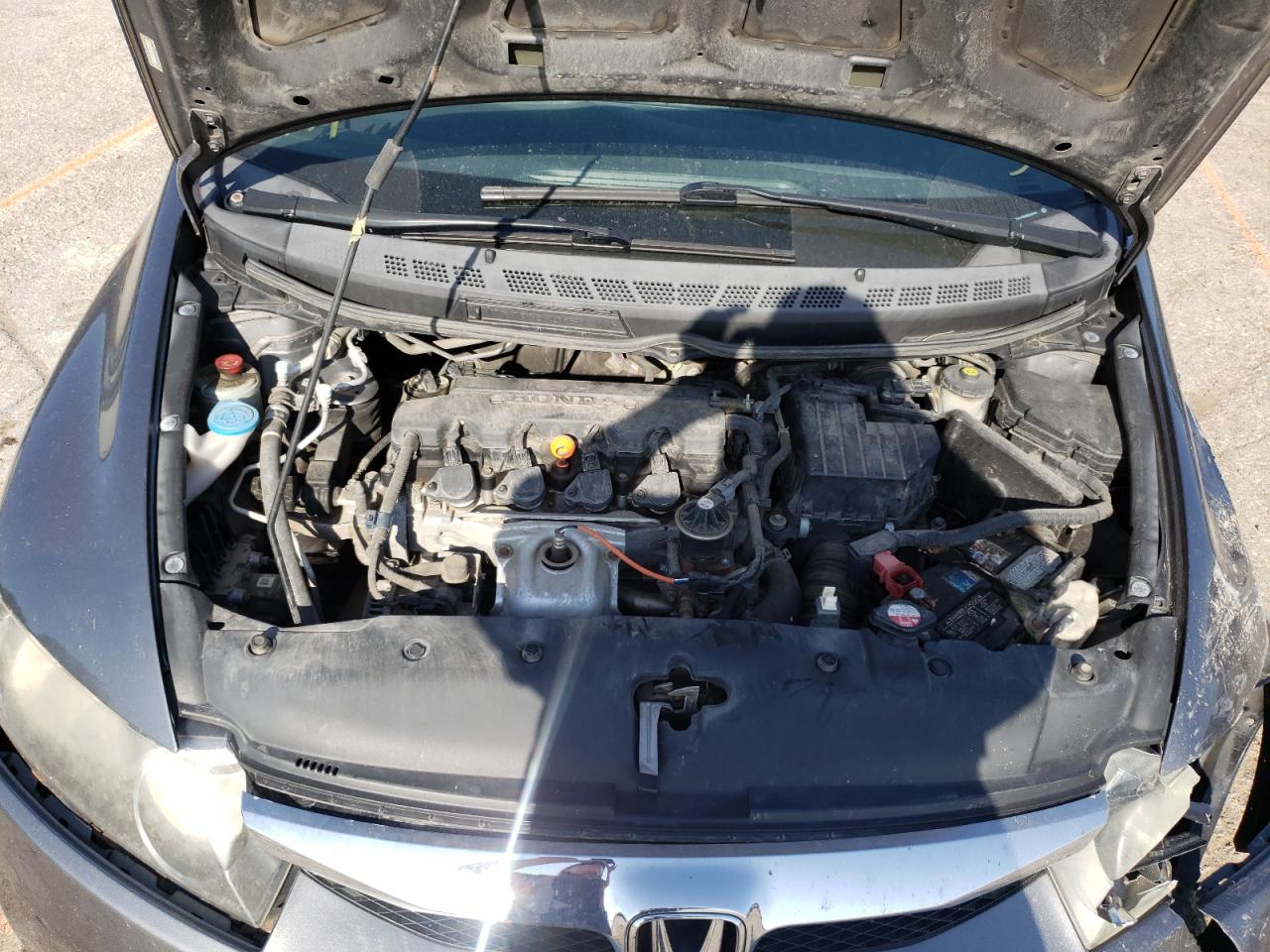 Photo 7 from auction – 2011 HONDA CIVIC LX with VIN 19XFA1F50BE037981