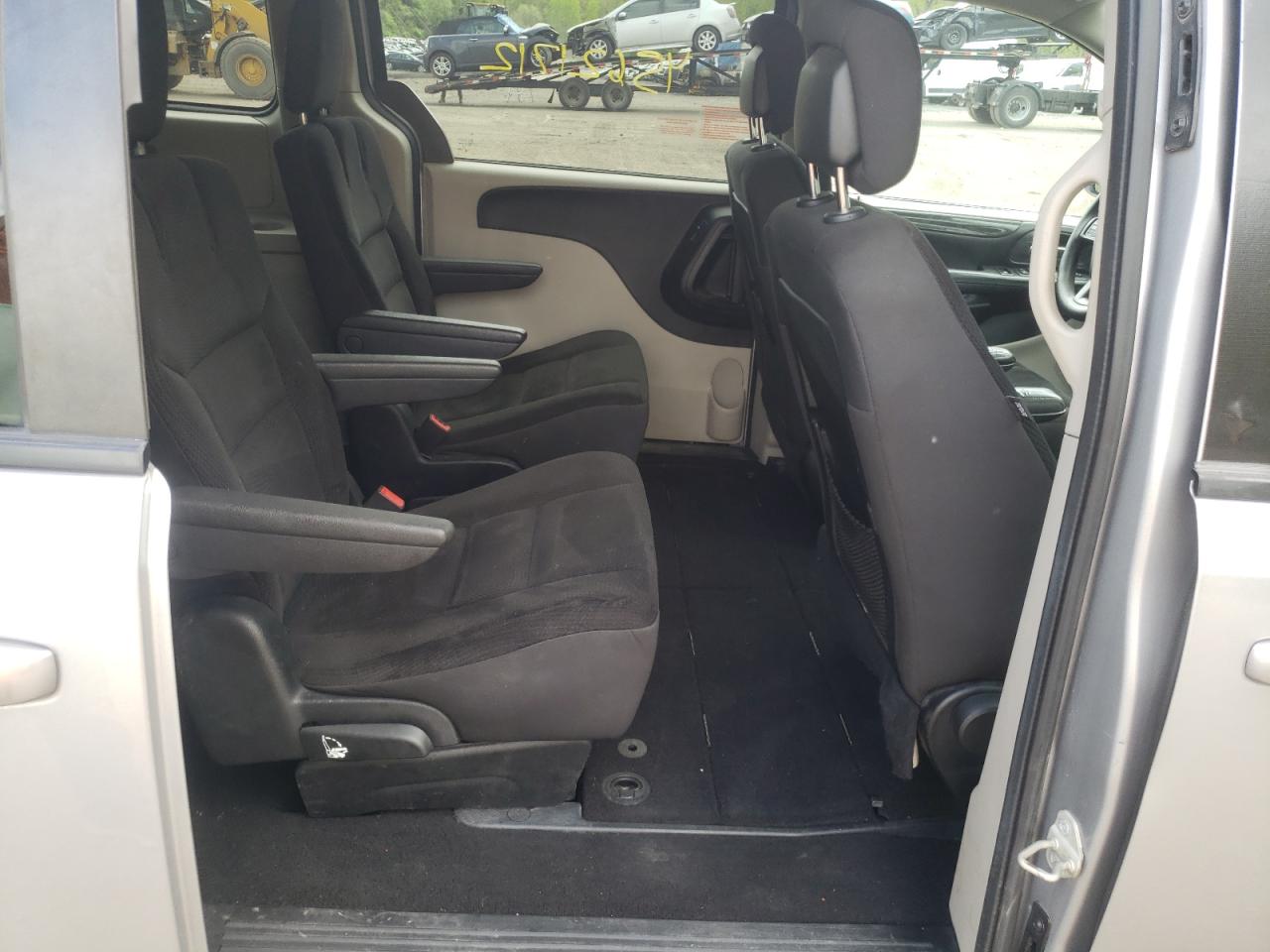 Photo 6 from auction – 2018 DODGE GRAND CARA with VIN 2C4RDGBG4JR190391