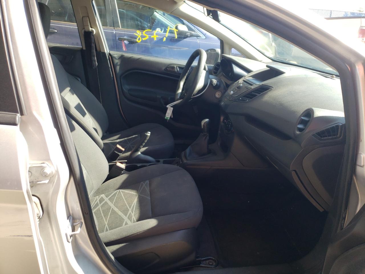 Photo 5 from auction – 2014 FORD FIESTA S with VIN 3FADP4AJ4EM151350